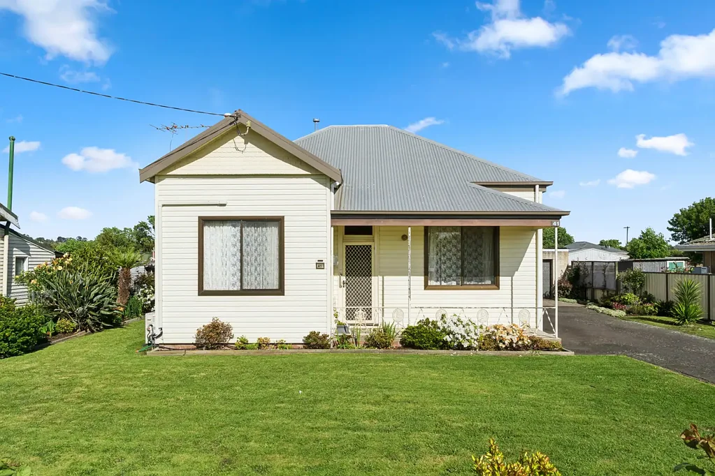 41 Thomson Street, Terang, VIC 3264