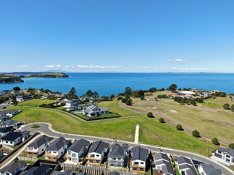 Gulf Harbour  New Release Parkview