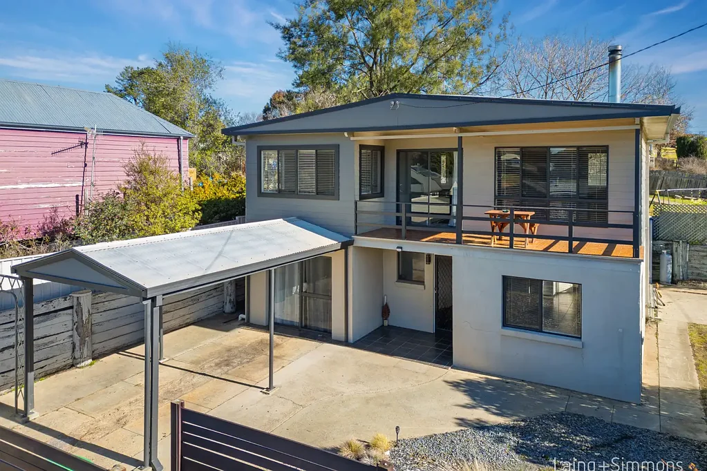 46 Salisbury Street, Uralla, NSW 2358