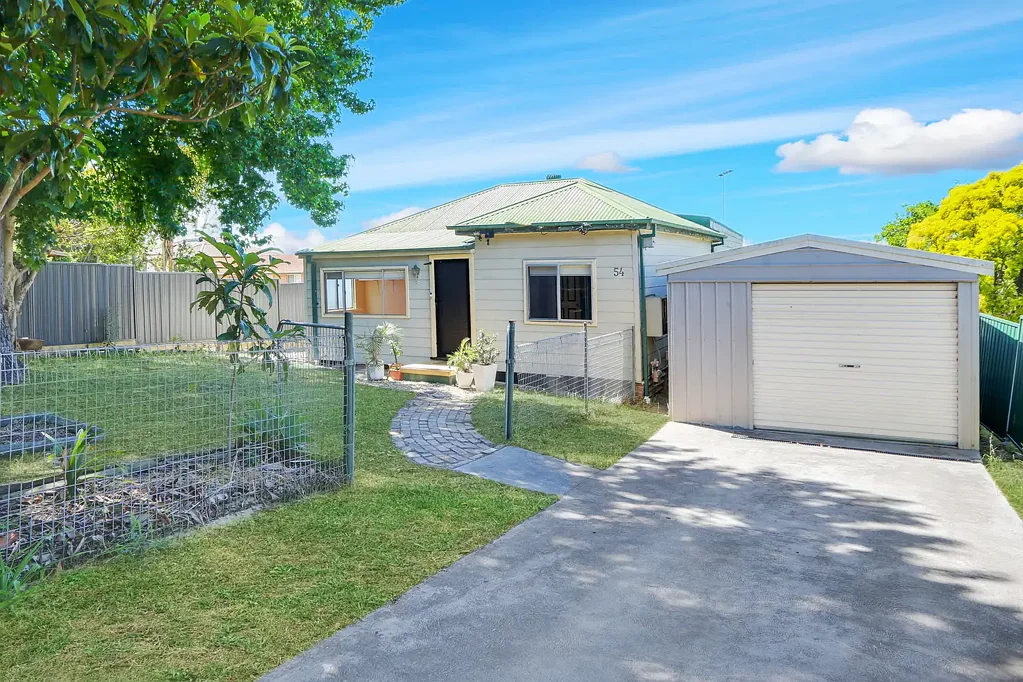 54 Cornelia Road, Toongabbie, NSW 2146