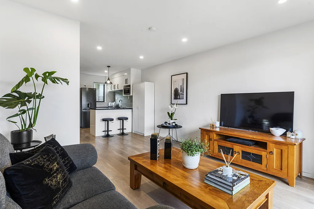 13/115 Swanson Road, Henderson, Waitakere City, Auckland