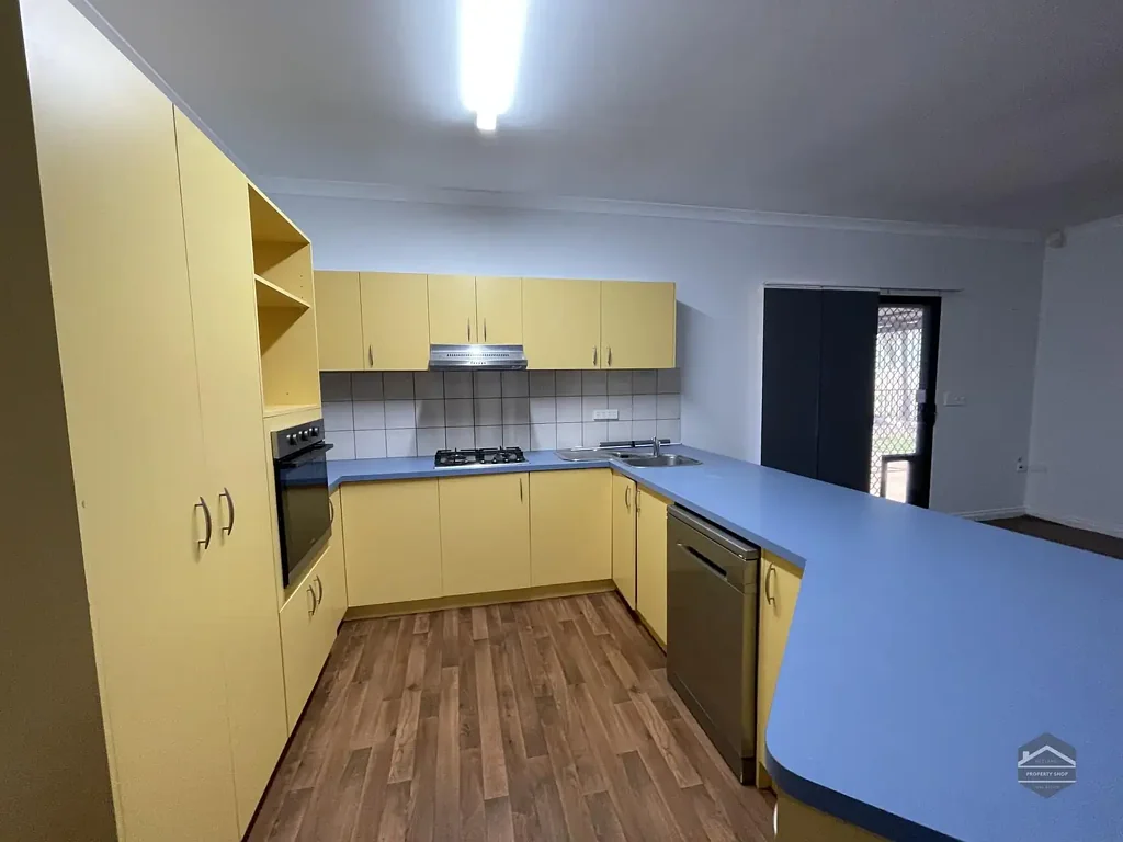 4X2 Family Home, Available Now!