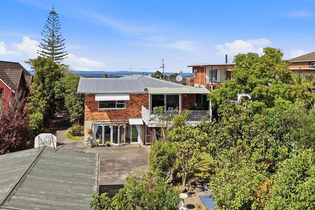 Mount Roskill 4房  Secret Garden Home & Flat - Spacious Inside & Out
