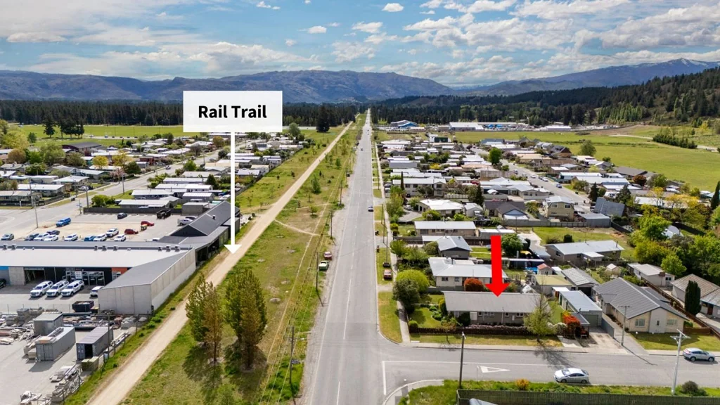 51 Dunstan Road, Alexandra, Central Otago