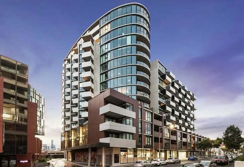Richmond 1ห้องนอน Elevated One-Bedroom Living with Exceptional Onsite Facilities