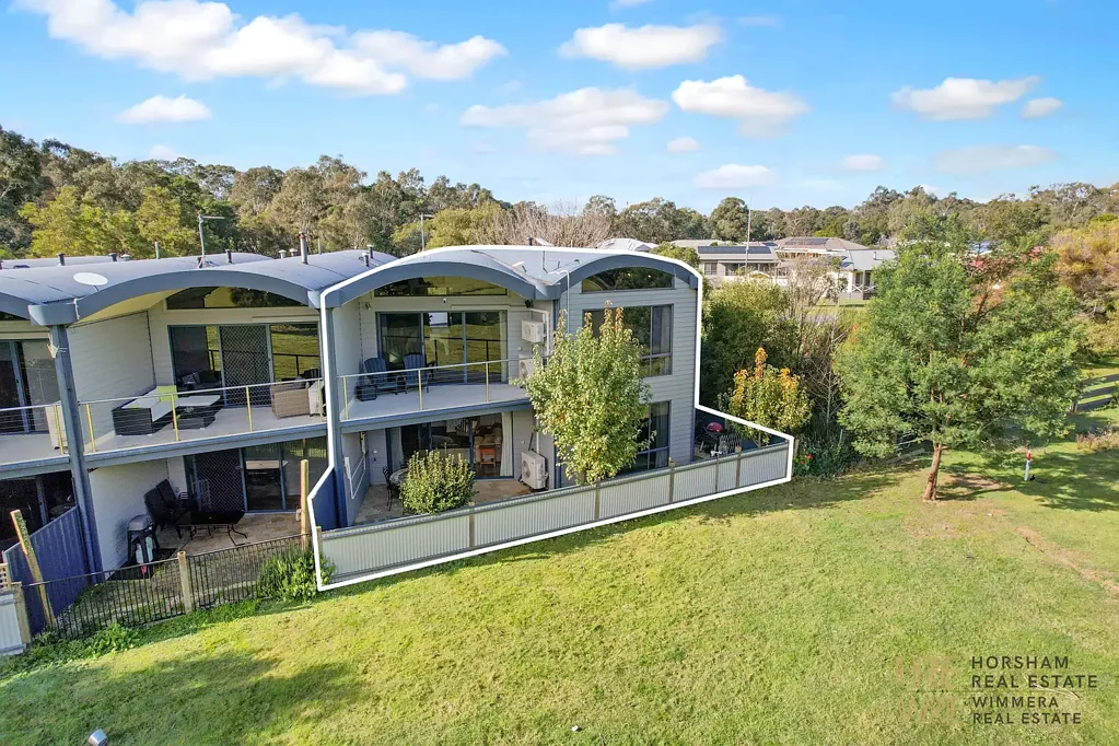 Halls Gap 3ห้องนอน Mountain Views, Space & Lifestyle in the Heart of Halls Gap