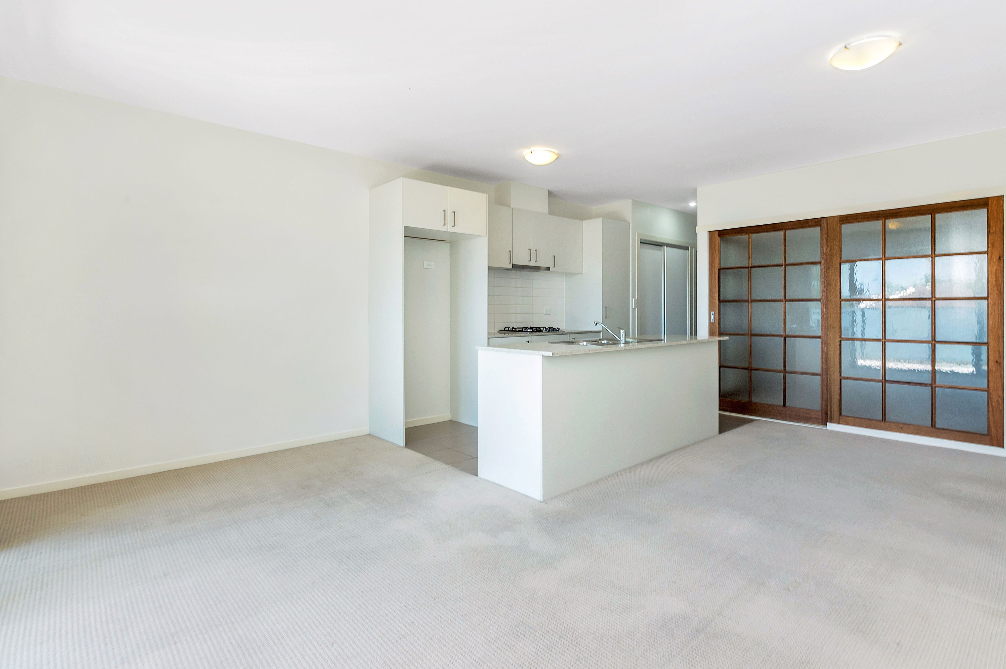 NEW YORK APARTMENTS UNIT 18 4 ROSS RD, QUEANBEYAN NSW 2620, 0 침실, 0 욕실, Unit