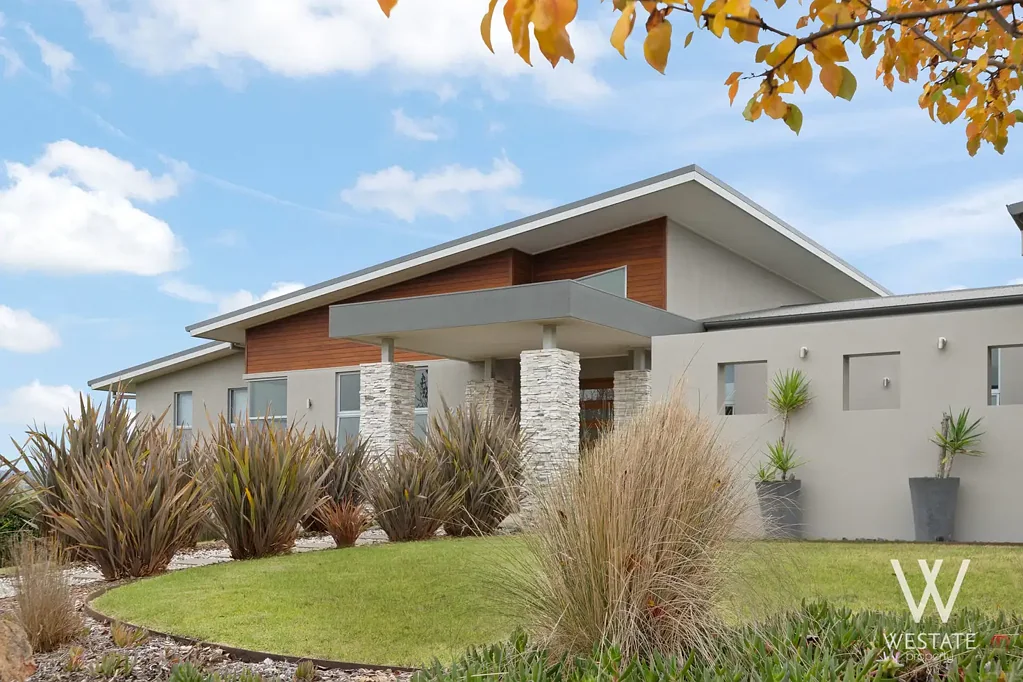 25 Ironstone Avenue, White Rock, NSW 2795