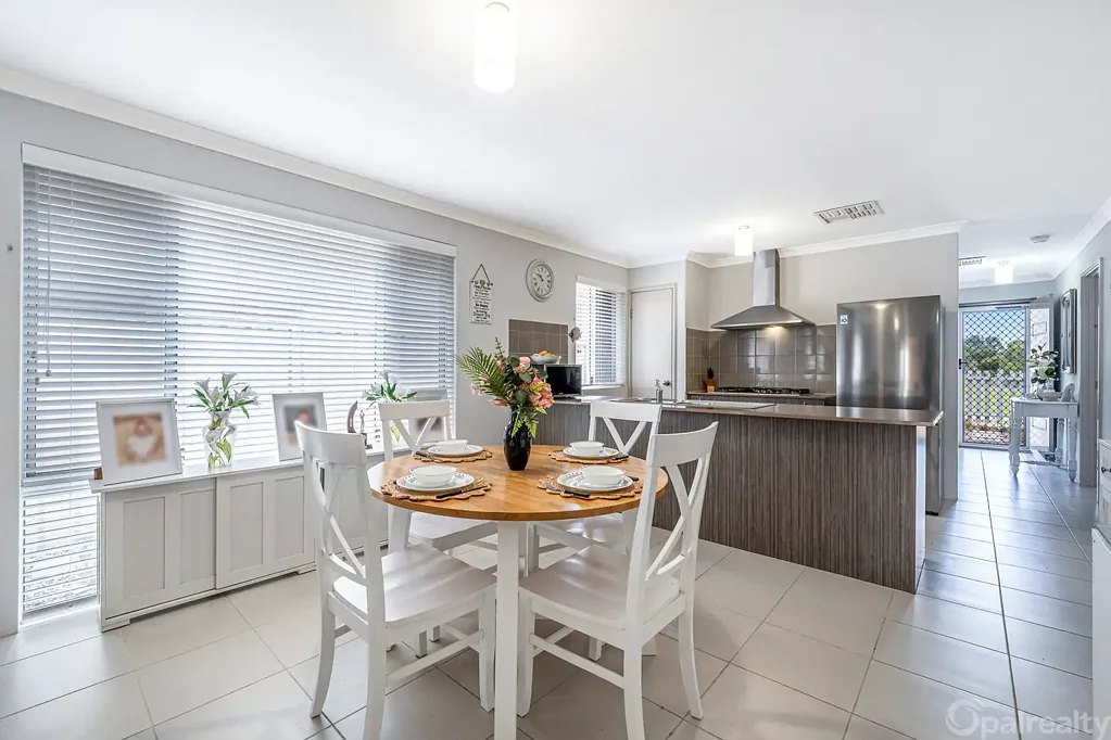 36 Mallina Crescent, Golden Bay, WA 6174