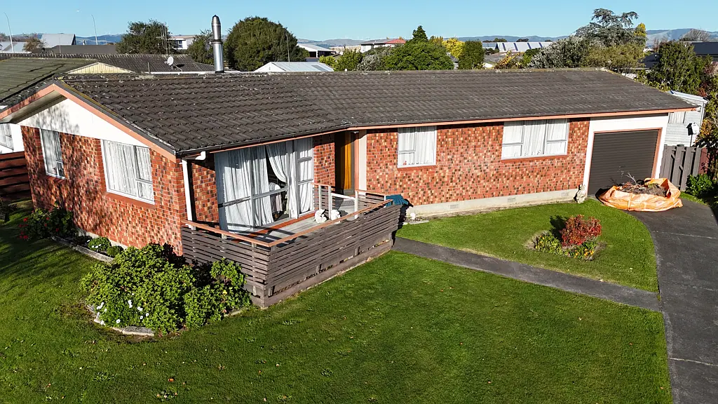 Cloverlea 3બેડરૂમ Solid Family Living in a Sought-After Suburb