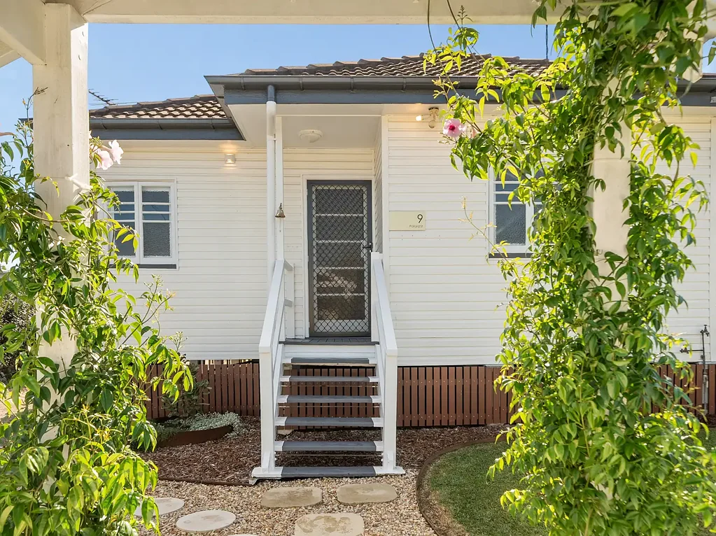 Brighton 3غرفة نوم Renovated Comfortable Cottage with Exceptional Future Potential