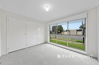 2/19 Belfort Street, St Albans, VIC 3021, 2房, 1浴, Unit