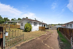 143 Aviemore Drive, Highland Park