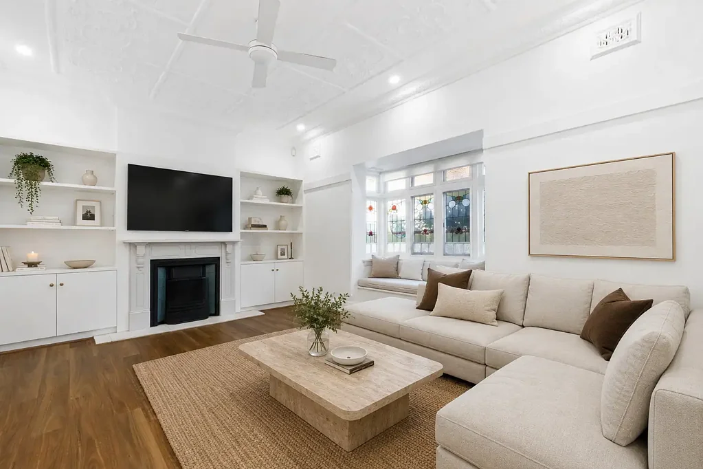 A Private Family Oasis for Effortless Entertaining