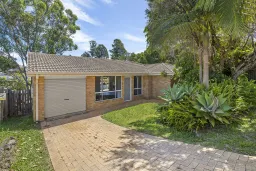 13 ASHMORE CL, Boambee East