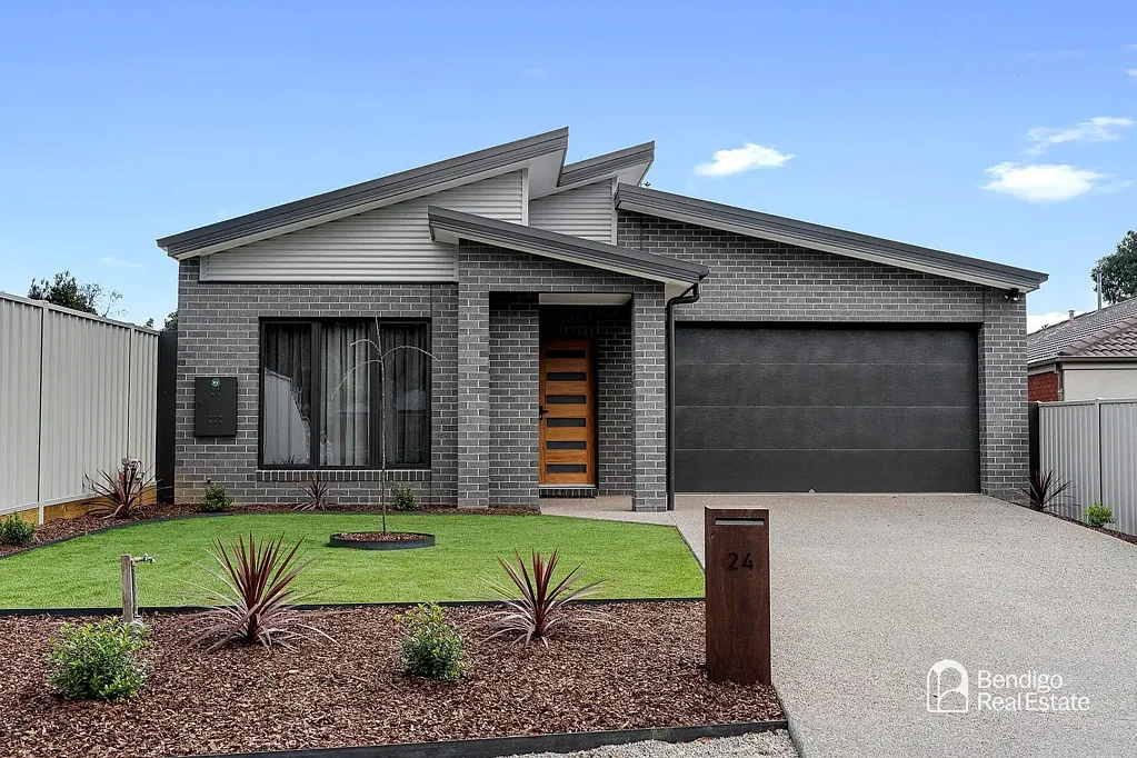 Iba Pa - 24 Amara Way, Kangaroo Flat, VIC 3555