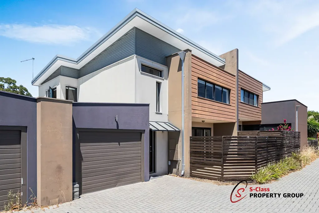 23B Eastbourne Crescent, Nollamara, WA 6061