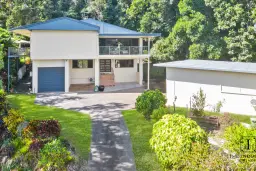 4 Wakunai Close, Trinity Beach