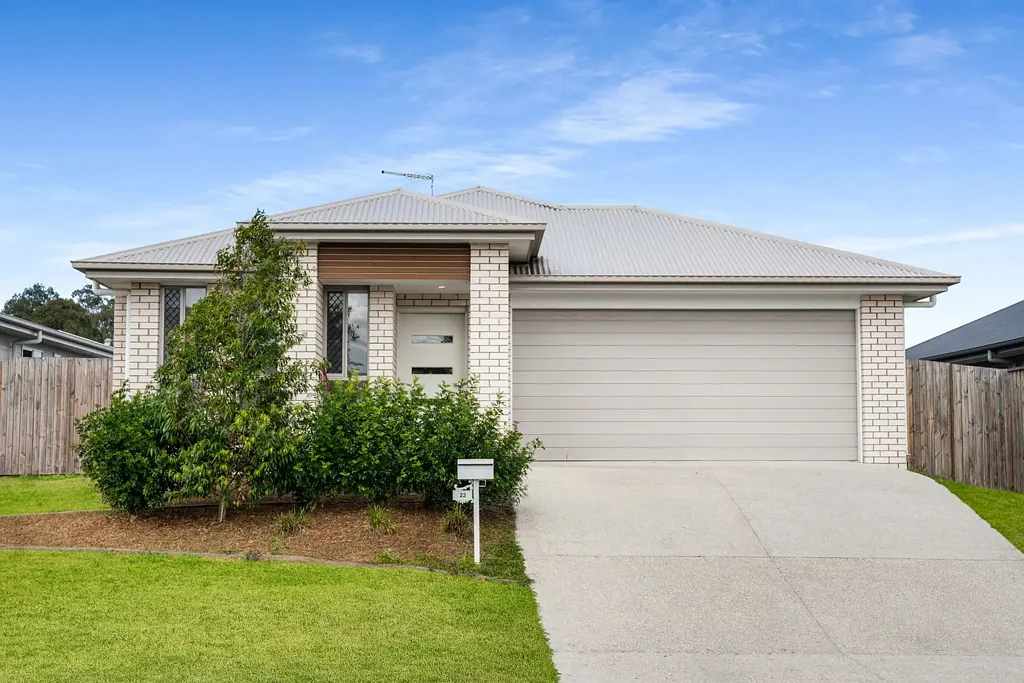 22 Alexander Place, Gleneagle, QLD 4285, 3 slaapkamers, 2 badkamers, House