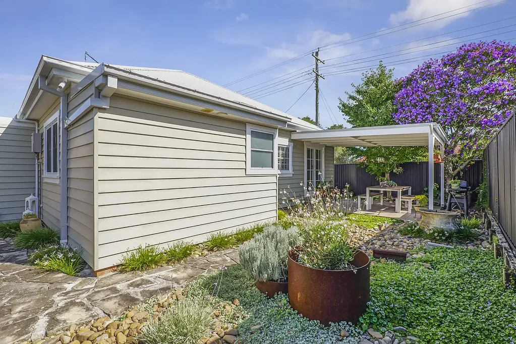 Richmond 2Zimmer Richmond's Hidden Gem
