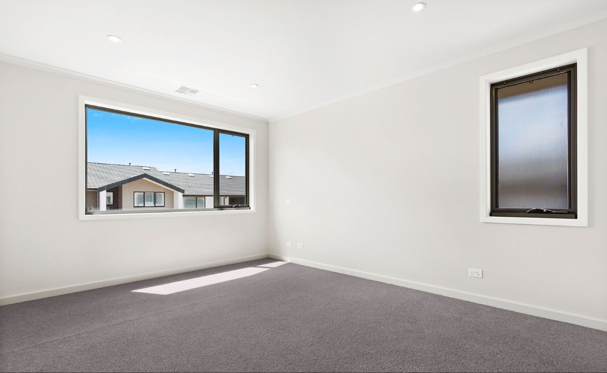 24 BEACHWOOD DR, WANTIRNA SOUTH VIC 3152, 0 Kuwarto, 0 Banyo, House