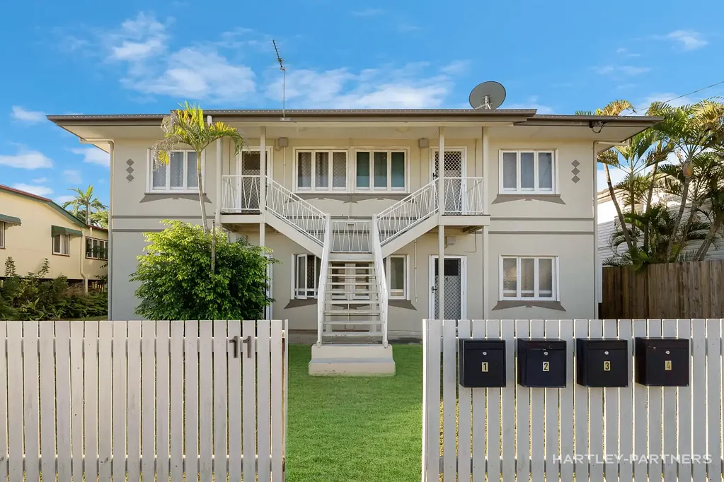 11 Humphrey Street, West End, QLD 4810