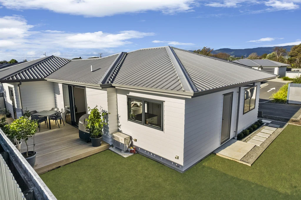 Otaki 2房  Immaculate, sun-filled with indoor-outdoor flow