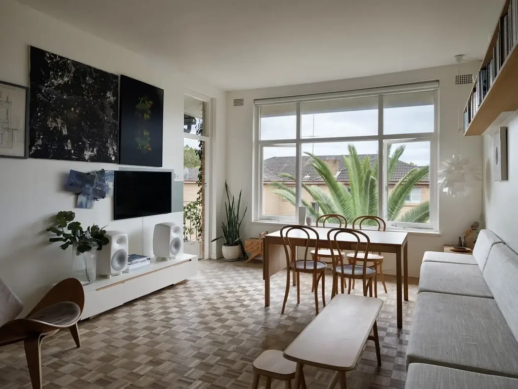 Stylish 2-Bedroom Apartment in the Heart of Bondi