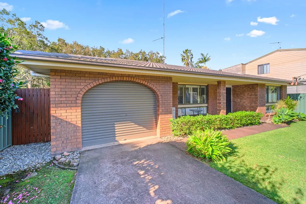 28 Seabreeze Parade, Green Point, NSW 2428