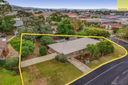 92 Underbank Boulevard, Bacchus Marsh