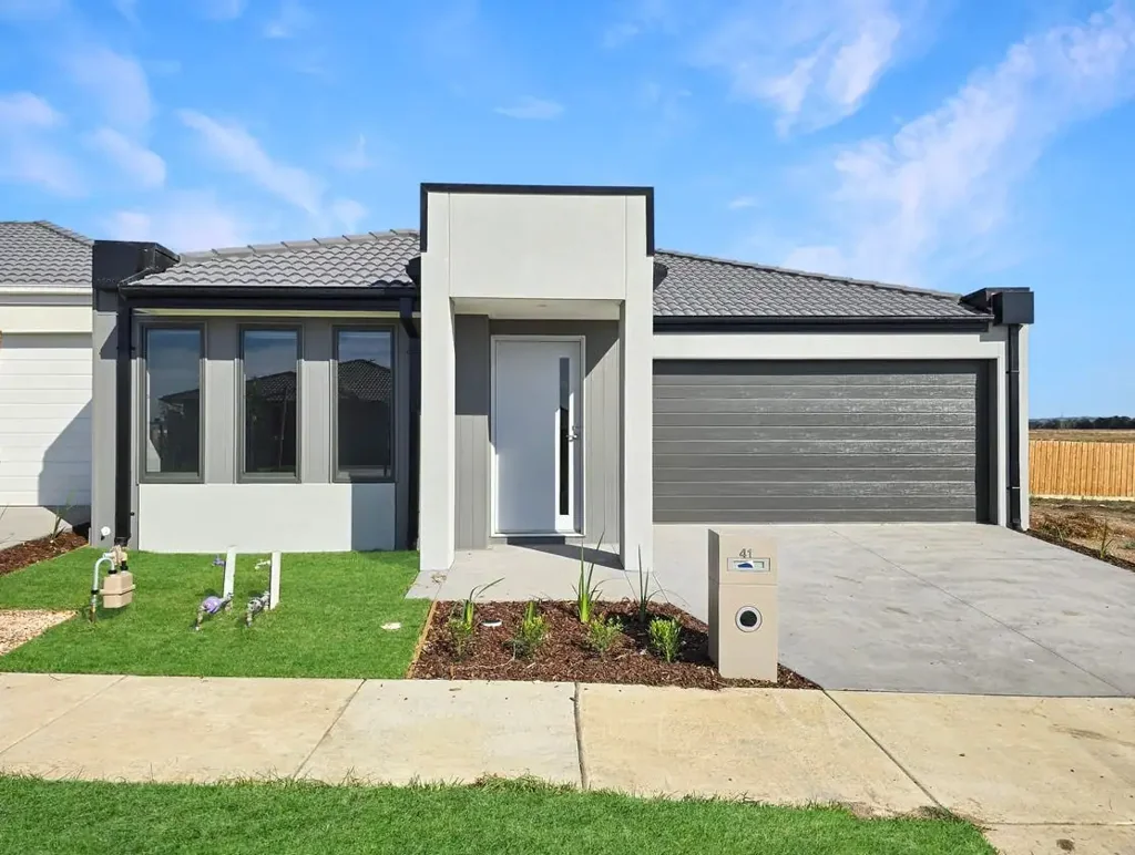 Charlemont 3Habitaciones Perfectly Positioned in Glenlee Estate