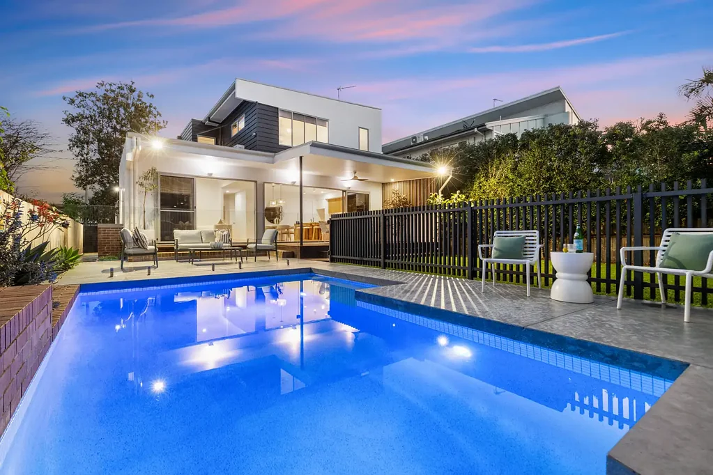 Miami 4房  Miami's Ultimate Family Entertainer Home  - Stroll to the Beach, Nobby's Precinct