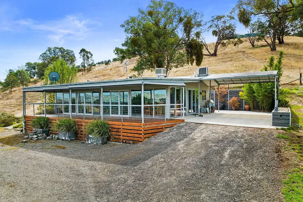Limestone Idyllic Rural Lifestyle on 20 Acres (Approx.)