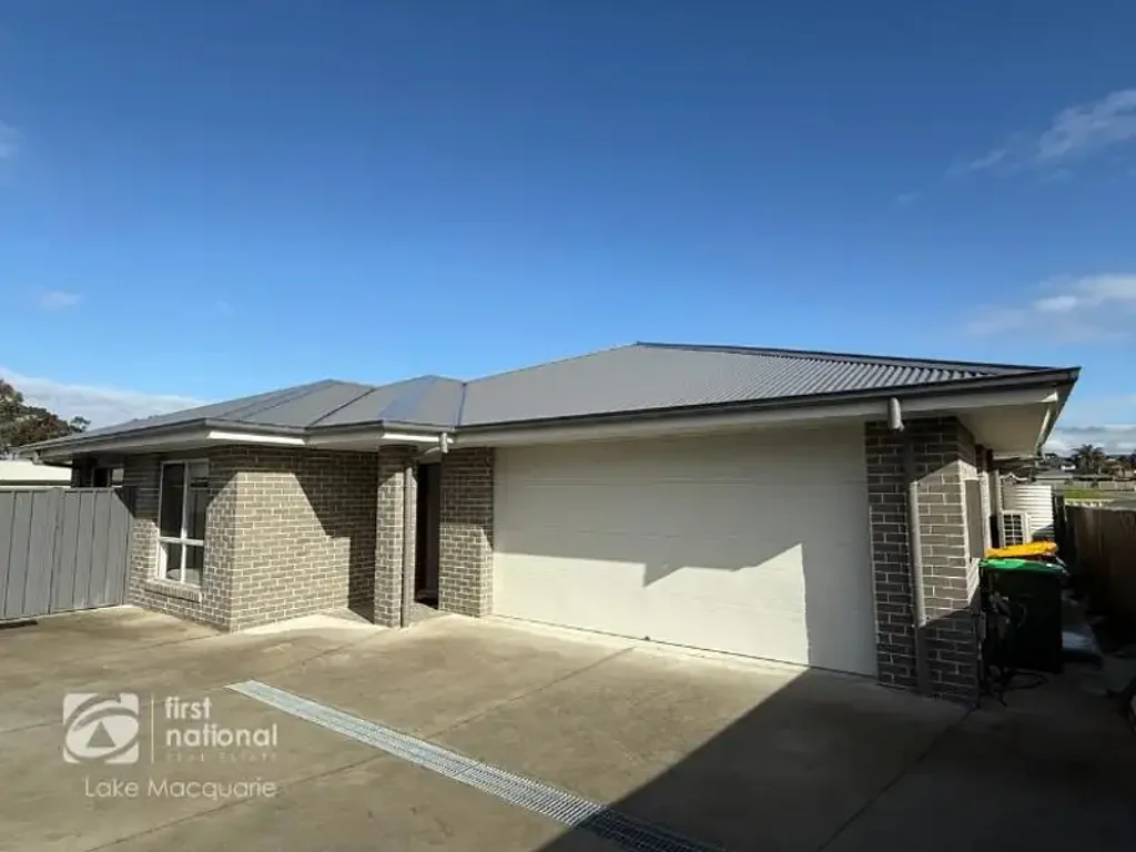 MODERN FAMILY HOME OFFERING PEACE AND QUIET