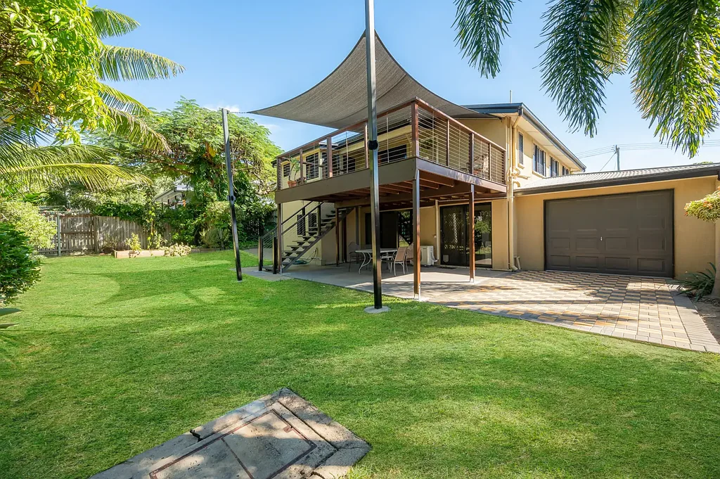 15 Walsh Street, South Gladstone, QLD 4680