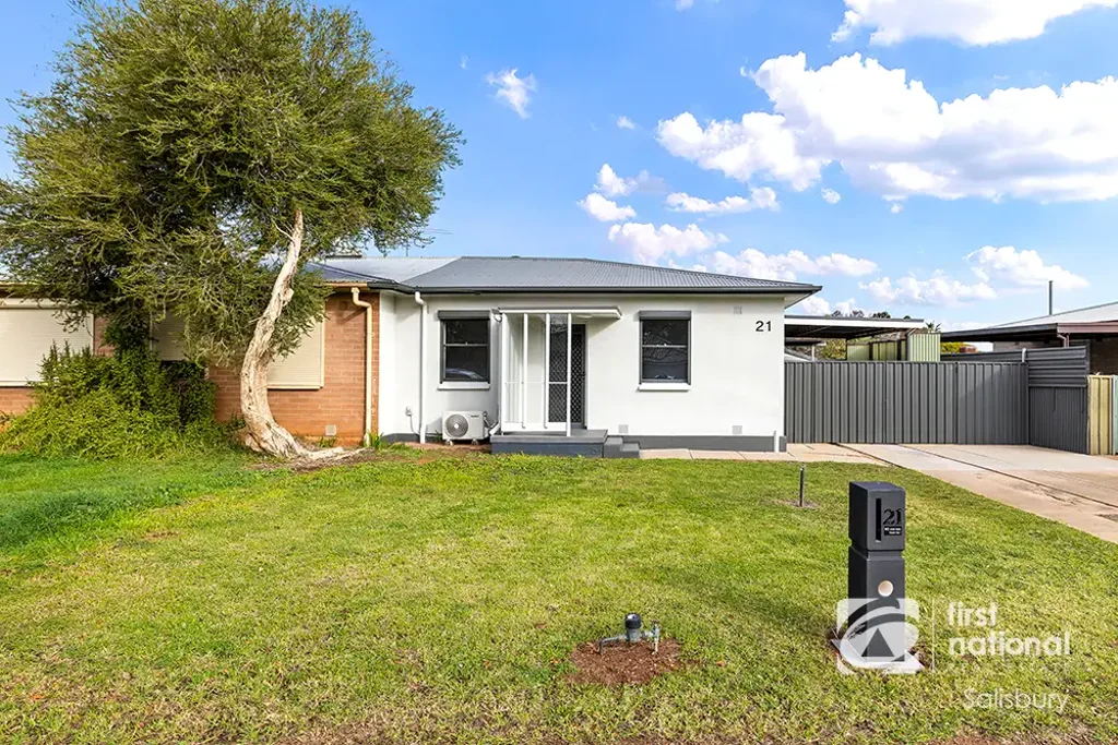 21 Small Crescent, Smithfield Plains, SA 5114