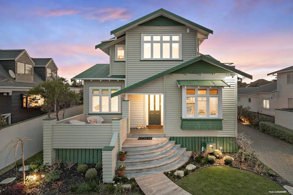 Point Chevalier 4Kwarto Bangor Street Beauty – Family Living at its Finest