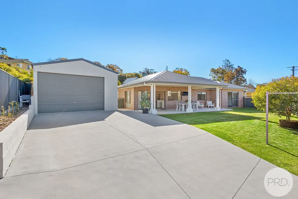 Lemon Tree Passage 4Kwarto Stunning Home - Serious Shed