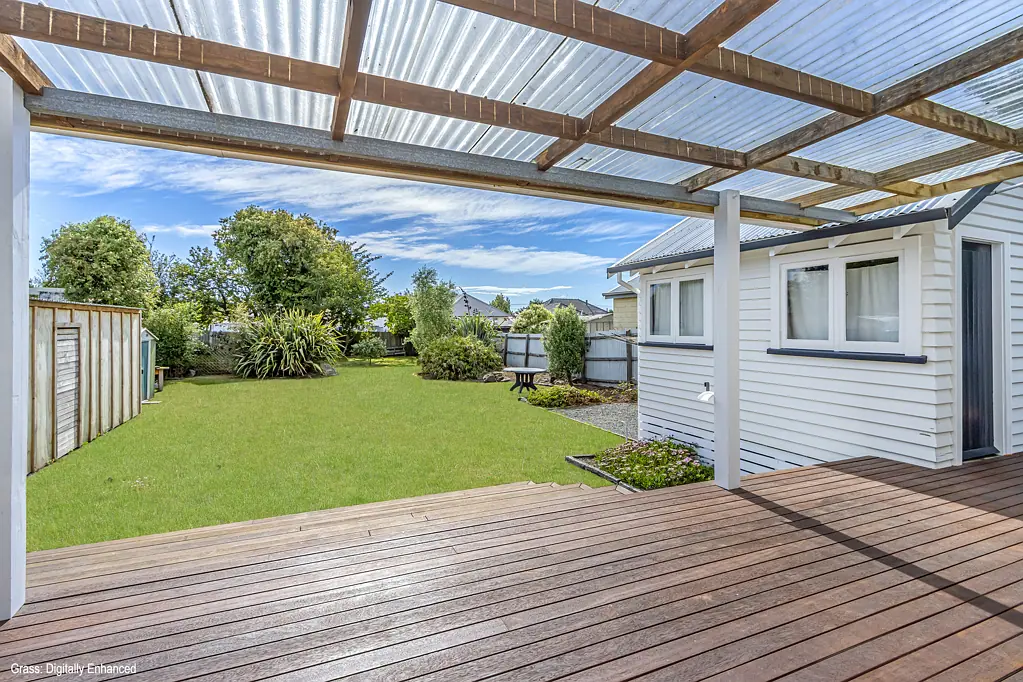 215 Breezes Road, Aranui, Canterbury