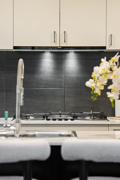 4 Layman Court, Doncaster East, VIC 3109, 5 slaapkamers, 4 badkamers, House