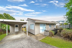 2/20 Hillside Road, Papatoetoe