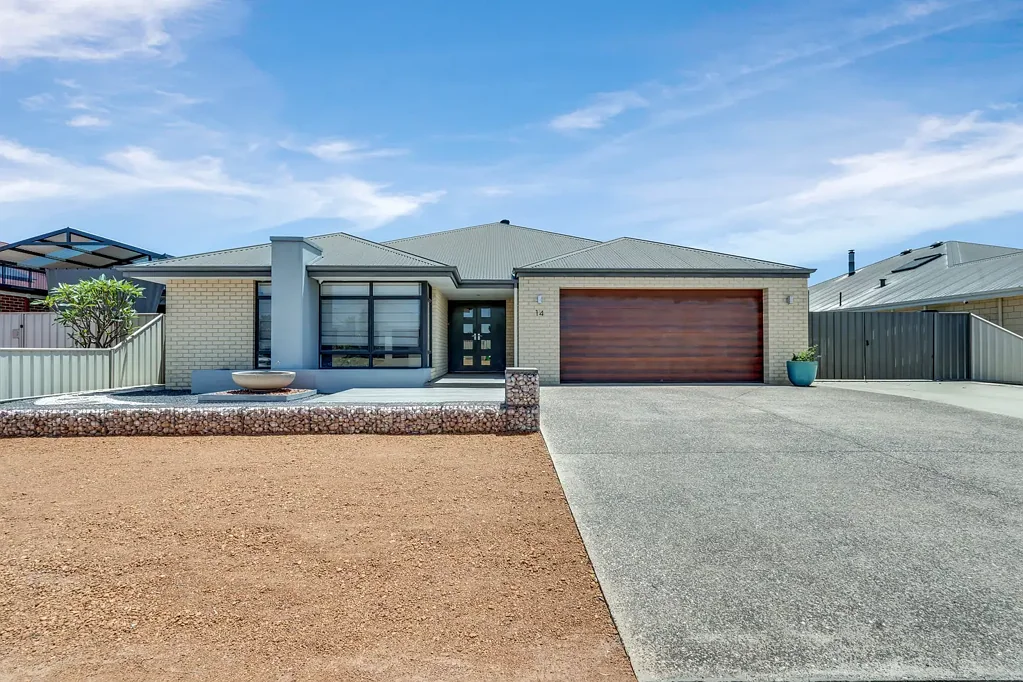 14 Star Street, Australind, WA 6233