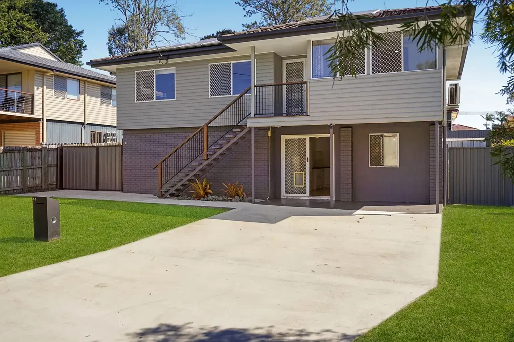 Bray Park 4房 空间、潜力与公园景观，位于 Bray Park 优越地段 SPACE, POTENTIAL & PARKLAND VIEWS IN A PRIME BRAY PARK LOCATION