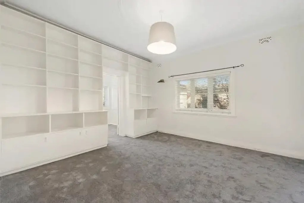 Character-Filled Art Deco Apartment in Prime Glebe Location