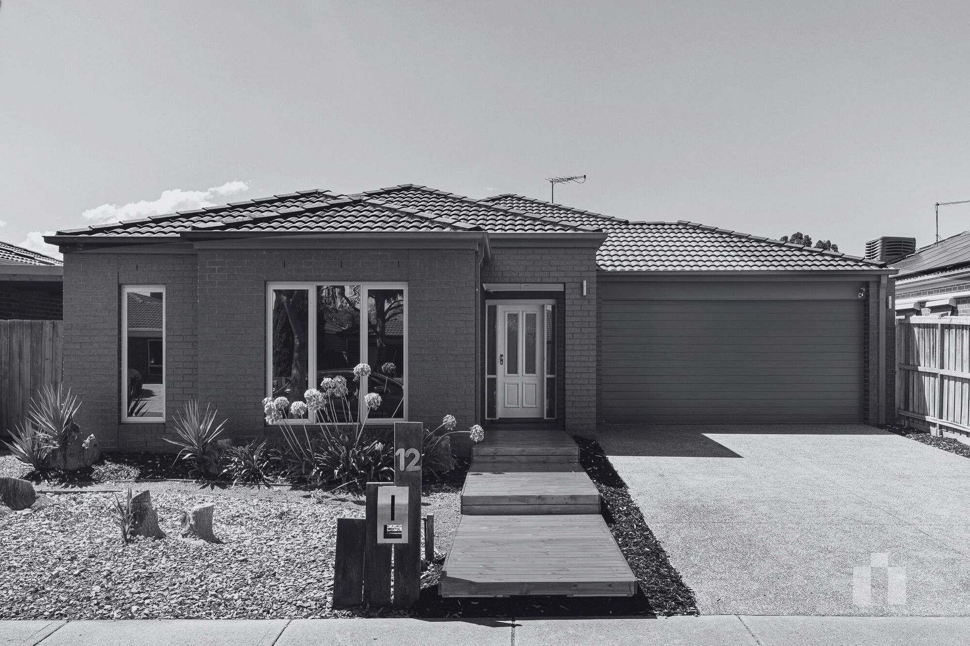 12 ABBOTSWOOD RD, DOREEN VIC 3754, 0房, 0浴, House