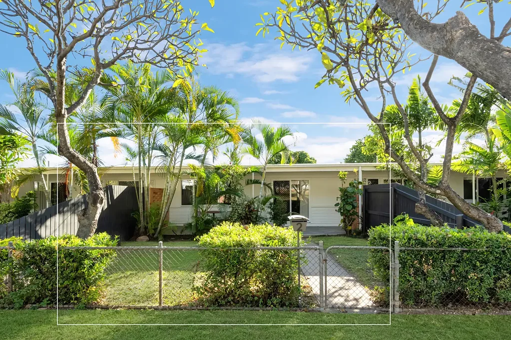 2/2 Burke Street, North Ward, QLD 4810