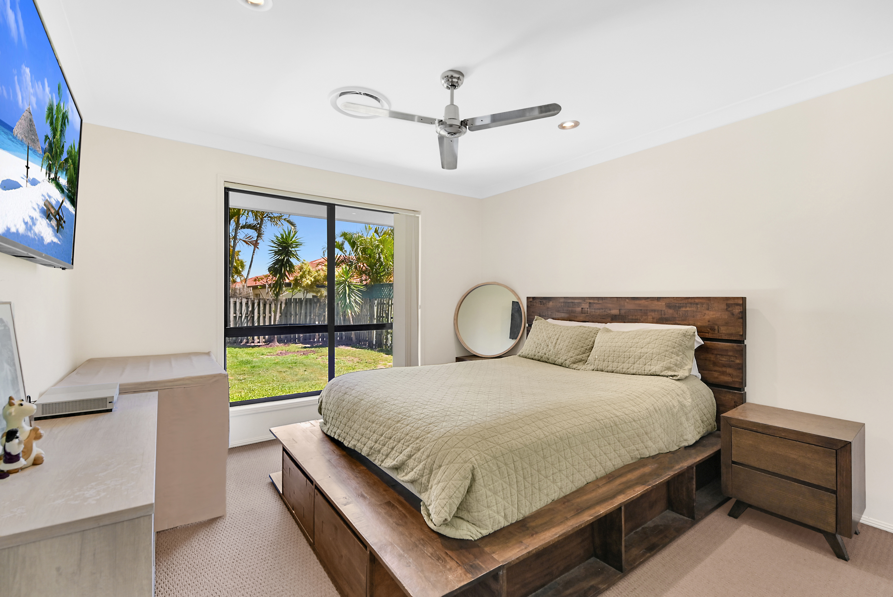 11 CHELMSFORD PL, PARKWOOD QLD 4214, 0部屋, 0バスルーム, House