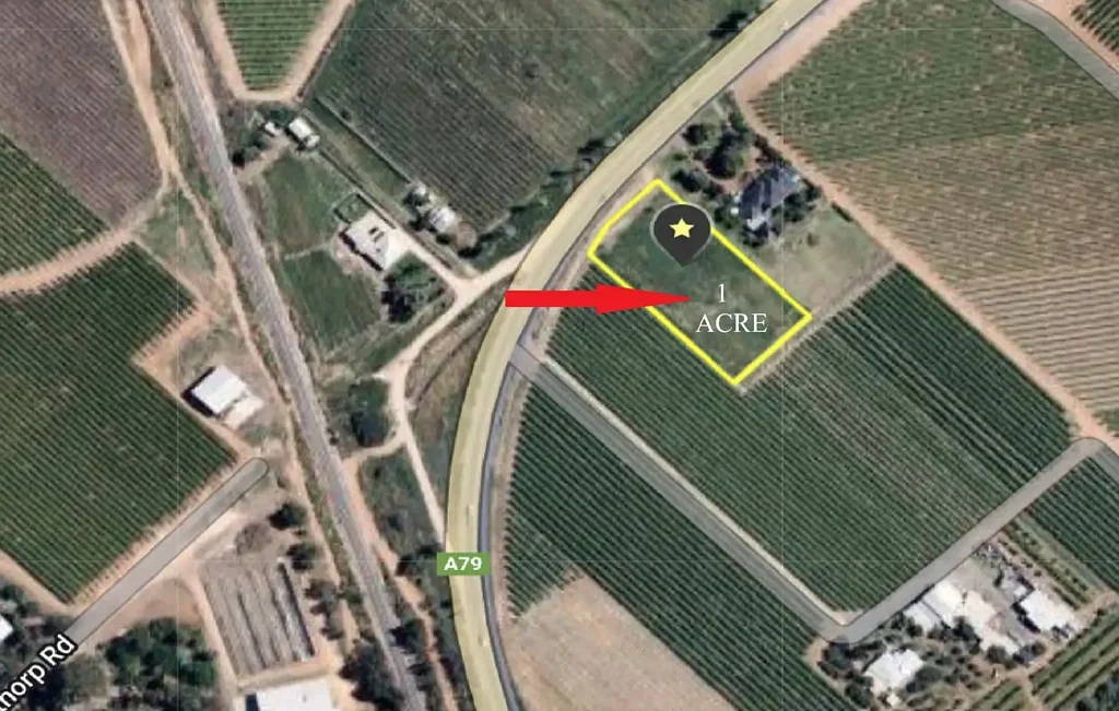 Irymple REDUCED TO SELL !!! 1 ACRE VACANT BLOCK NEXT TO VINEYARDS !!!