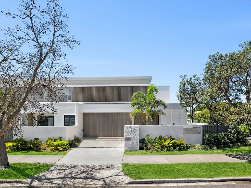 Warana 4બેડરૂમ Modern Coastal Luxury Opposite the Beach