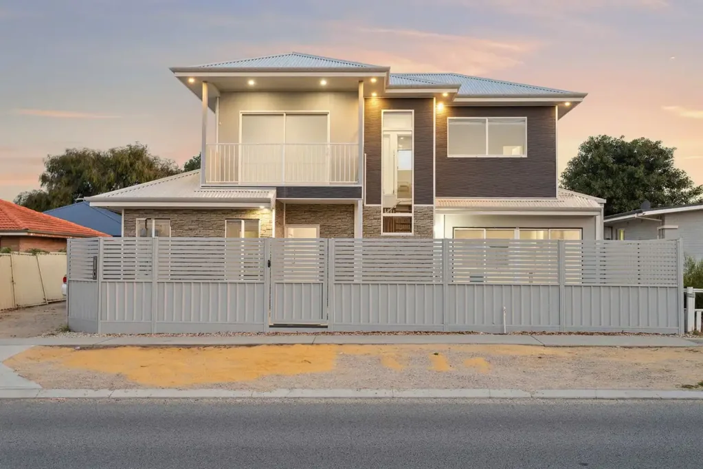 298A Marangaroo Drive, Koondoola, WA 6064